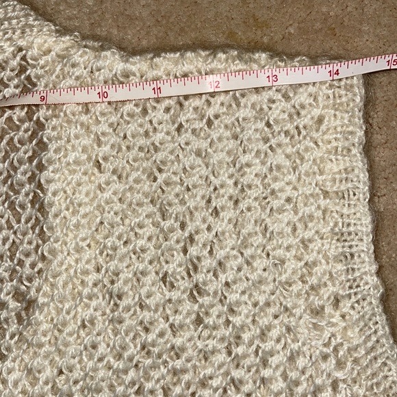 Hand Knitted Sleeveless Cardigan - Picture 4 of 6